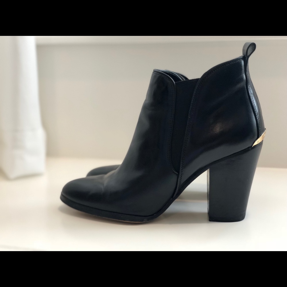 Michael Kors Black Boots (Booties)